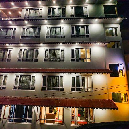 Hotel Golden Potala, Darjeeling Дарджилинг Екстериор снимка